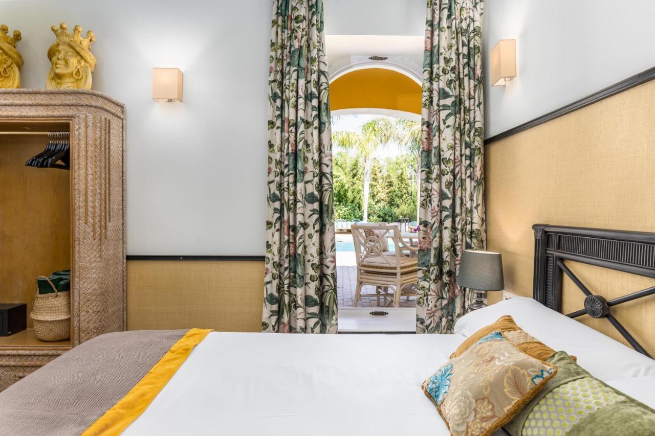Maison San Alfredo B&B El Puig  Extérieur photo